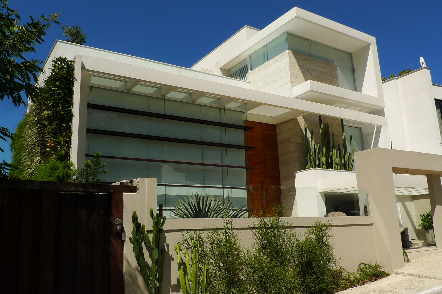 Home 1